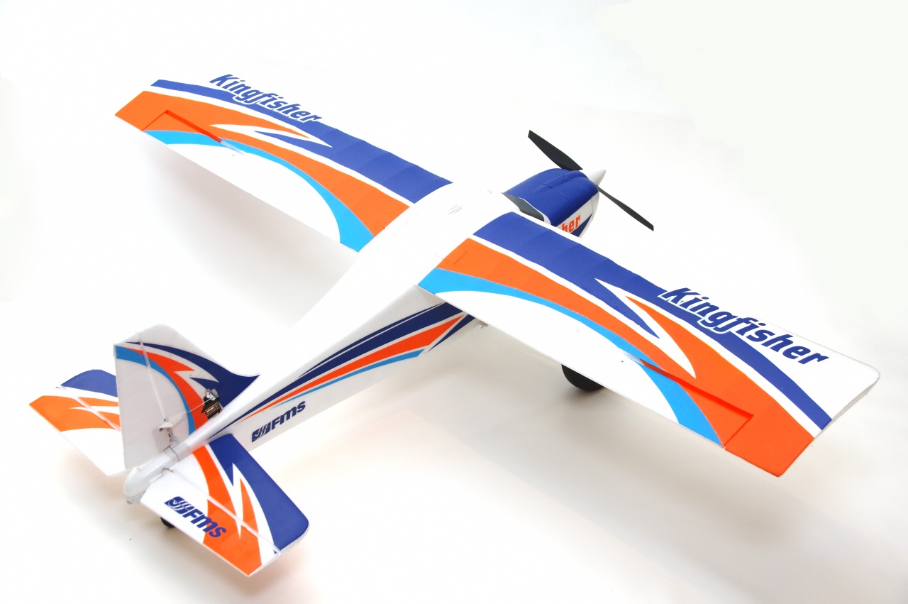 FMS Kingfisher Trainer RTF incl. Schwimmer & Skis - 140 cm Combo incl. Reflex Gyro System
