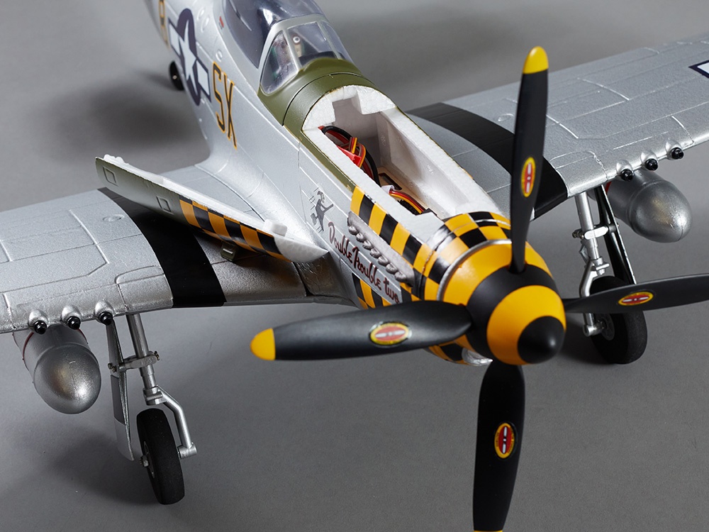 DERBEE P-51D Mustang Warbird PNP gelb - 75cm 